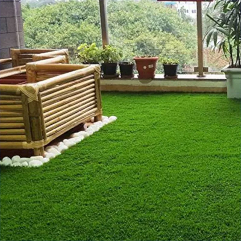 Green artificial grass - 7 mm - Maison Déco Lumière